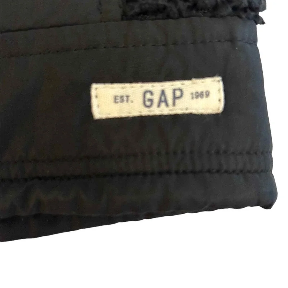 GAP Kids Girls Fuzzy Jacket Large 10-11 Black Full Zip Warm Cozy Winter Coat